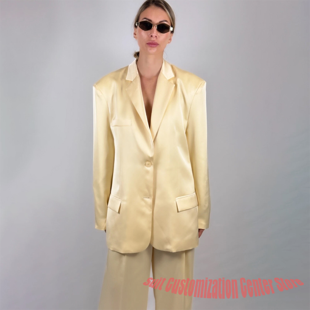 Yellow Formal Wear Women - طقم بنطلون نسائي كاجوال من الساتان