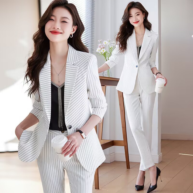 بدلة نسائية مخططة باللون الأزر - مراجعة Women'S Formal Wear Stores وسعره