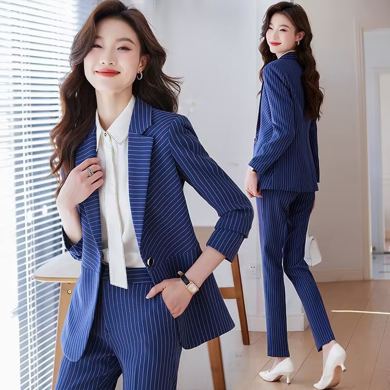 بدلة نسائية مخططة باللون الأزر - مراجعة Women'S Formal Wear Stores وسعره