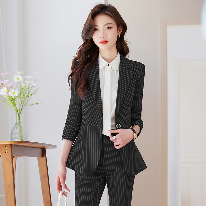 بدلة نسائية مخططة باللون الأزر - مراجعة Women'S Formal Wear Stores وسعره